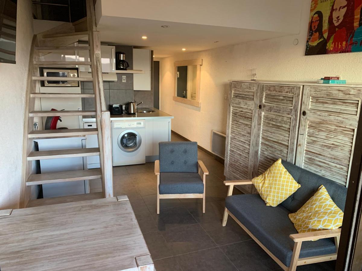 Superbe Duplex 35M2 Vue Mer Avec Piscine Bormes-les-Mimosas Dış mekan fotoğraf
